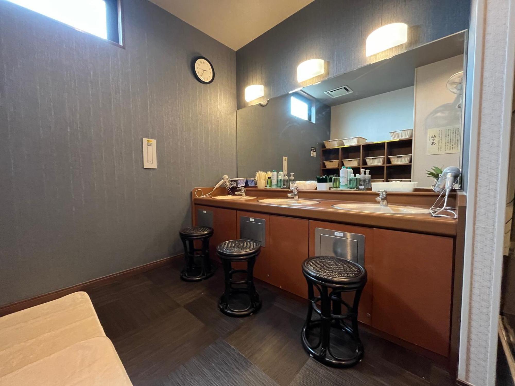 Hotel Route-Inn Mitsukaido Ekimae Joso Dış mekan fotoğraf